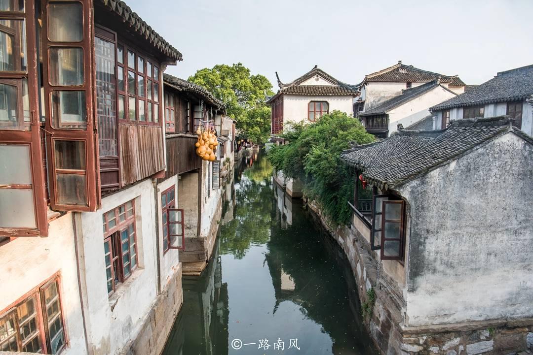 广州市规划和自然资源局（广州市海洋局）局长邓毛颖：广东省约80%已确权用海位于深20米以内的浅海域，涉足深远海的能力还有待加强！